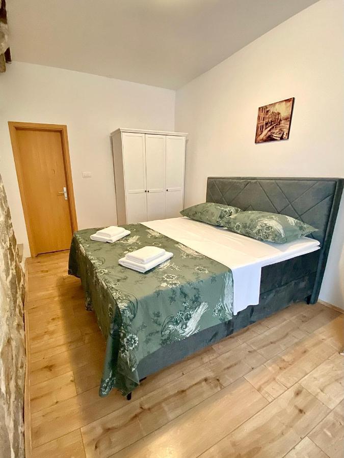 Apartments Helen Split Kültér fotó